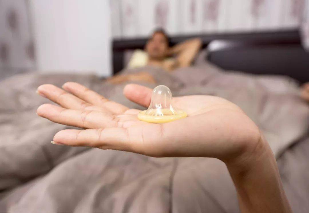 夫妻房事泊艾能延时多久呢